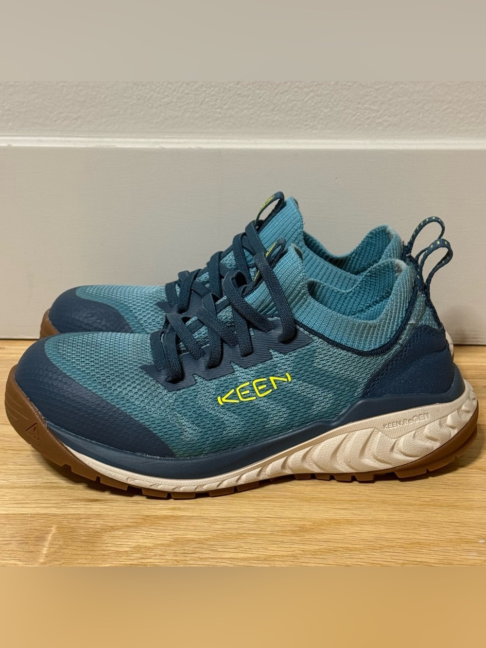 Women’s Keen Utility Arvada Shift 5 W Legion Blue Safety Toe Sneakers Oil Slip